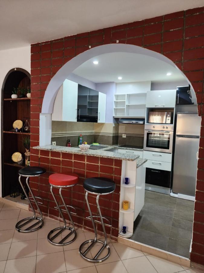 Duplex Bien Equipe Securise Avec Jardin Et Veranda La Marsa Buitenkant foto